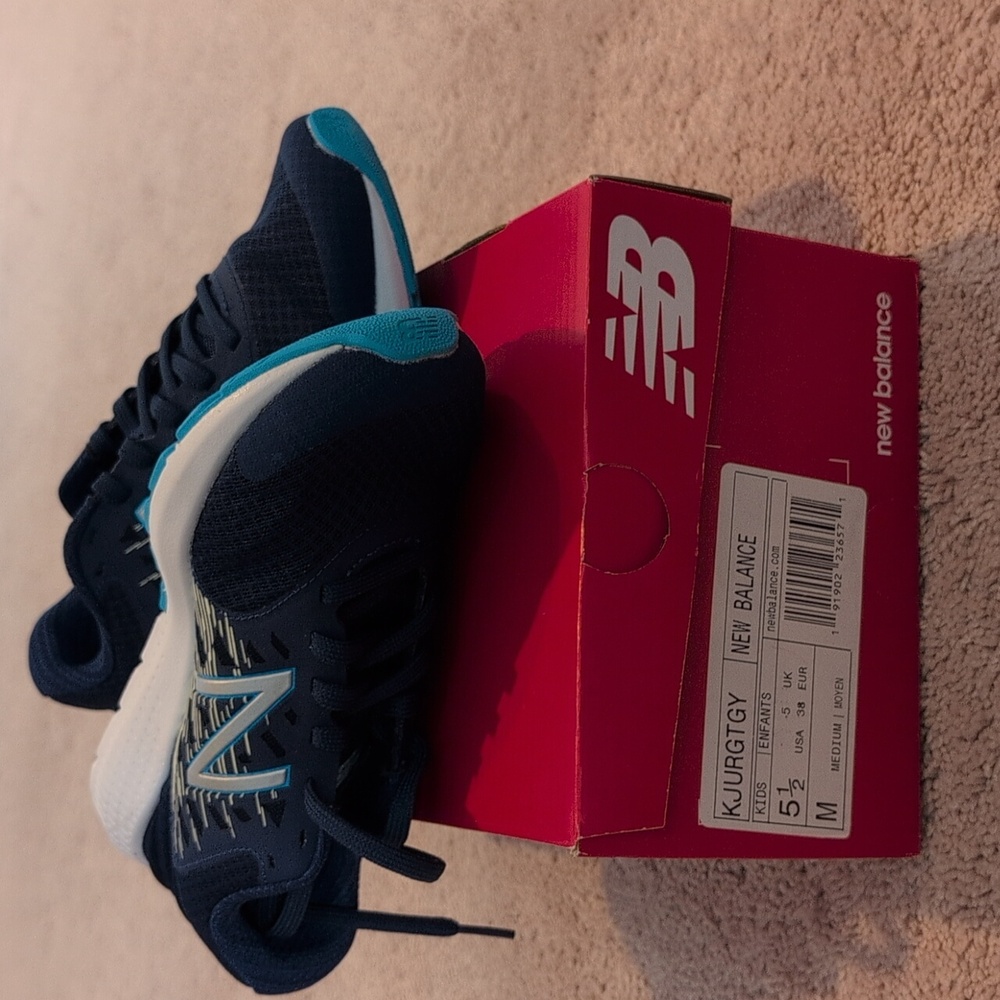 New in box new balance sneakers